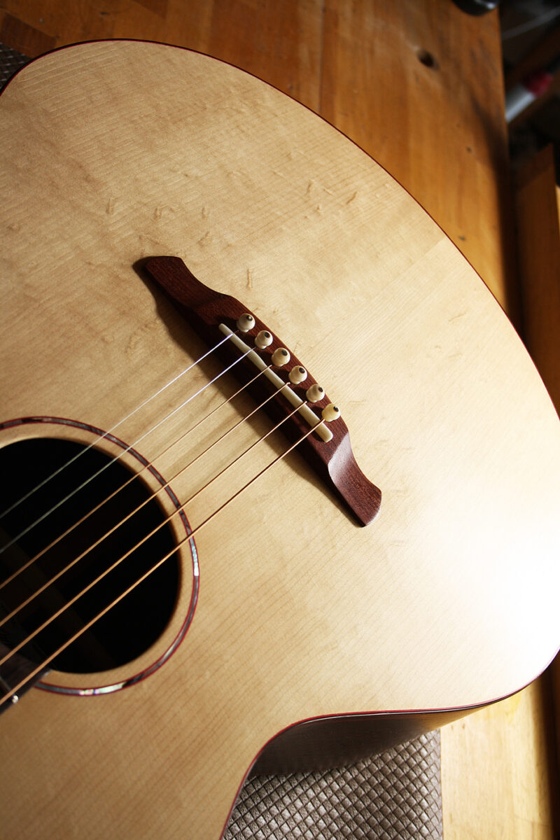 "Musa" Midsize acoustic guitar - Image 10