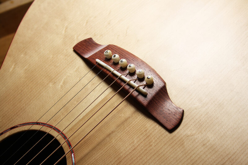 "Musa" Midsize acoustic guitar - Image 12